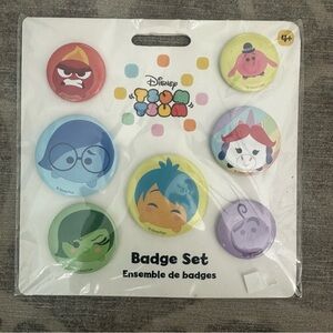 Disney’s Inside Out Tsum Tsum pin / badge set
7 pins in various sizes